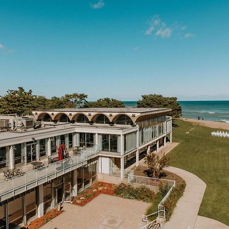 Illinois Beach Hotel Zion Bagian luar foto